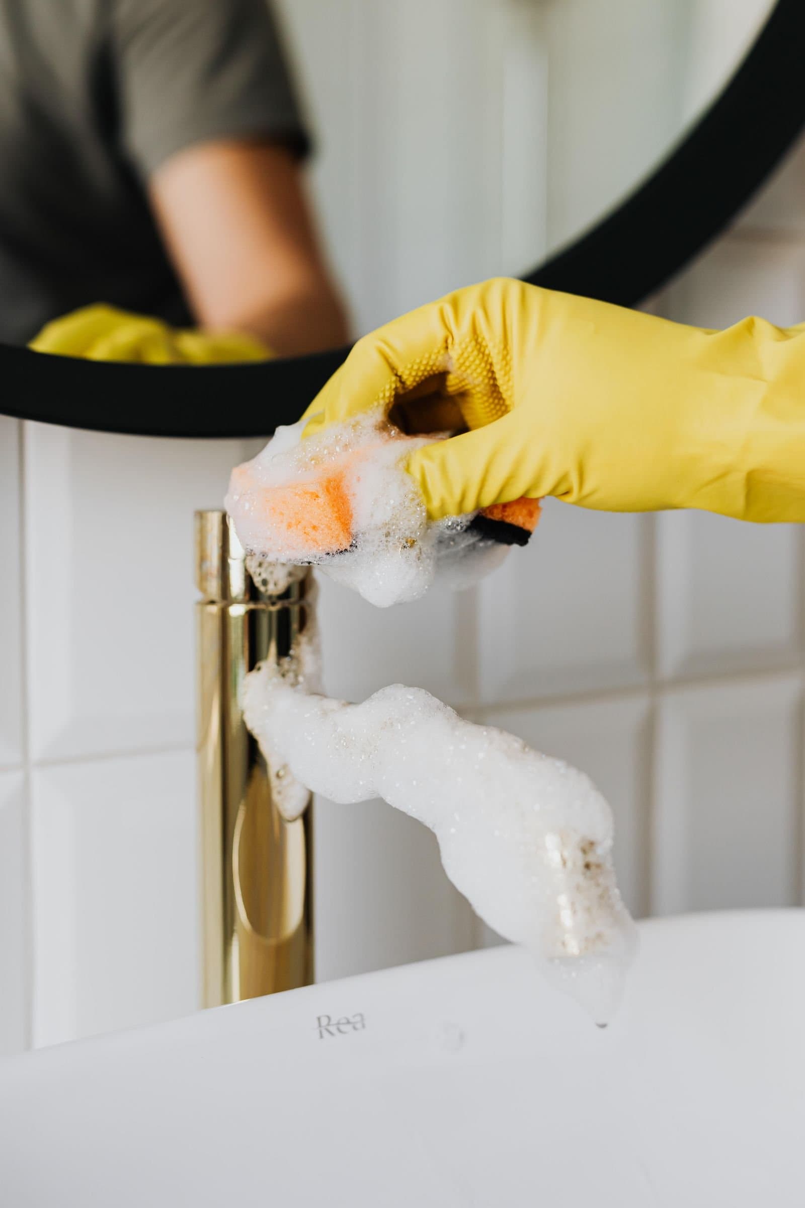 I can deep clean your 2BHK home with my team of three — photo 3