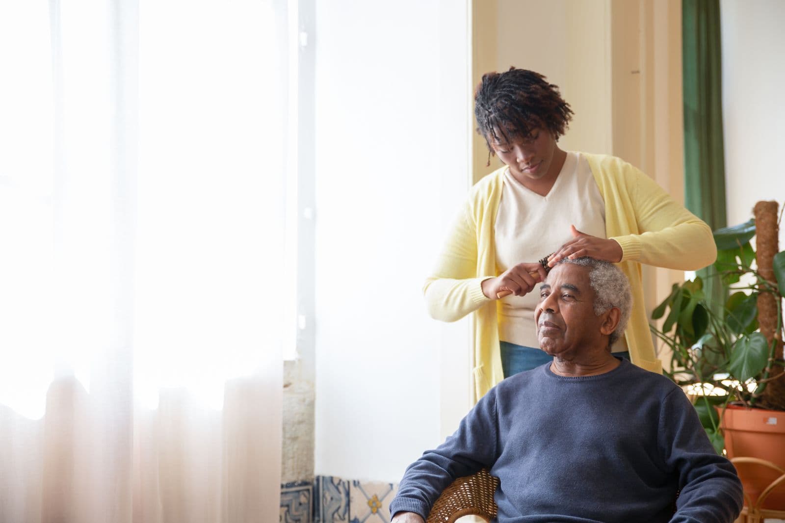 I can accompany your parent to hospital appointments — photo 2