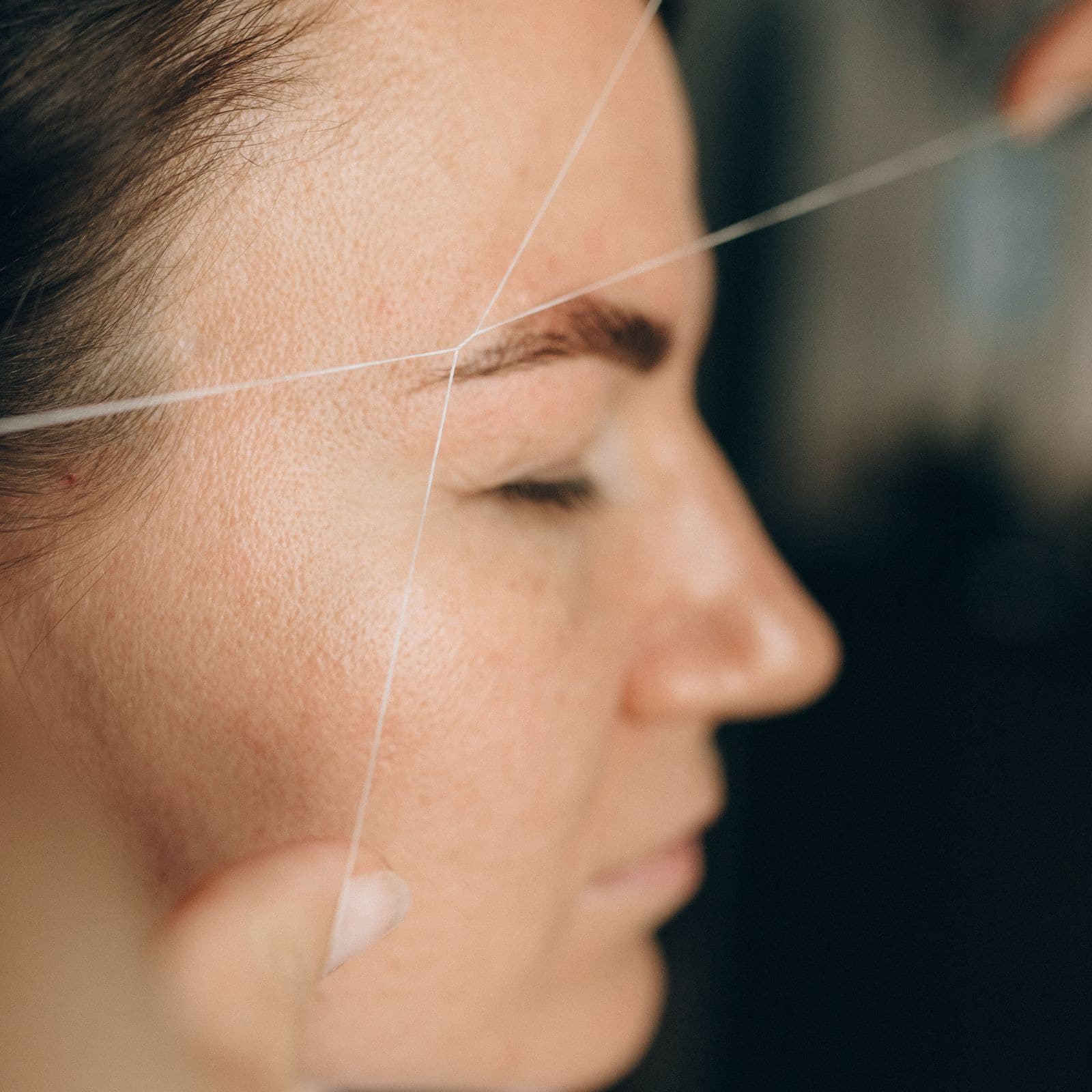 I can give you a facial, threading and clean-up at home — photo 2
