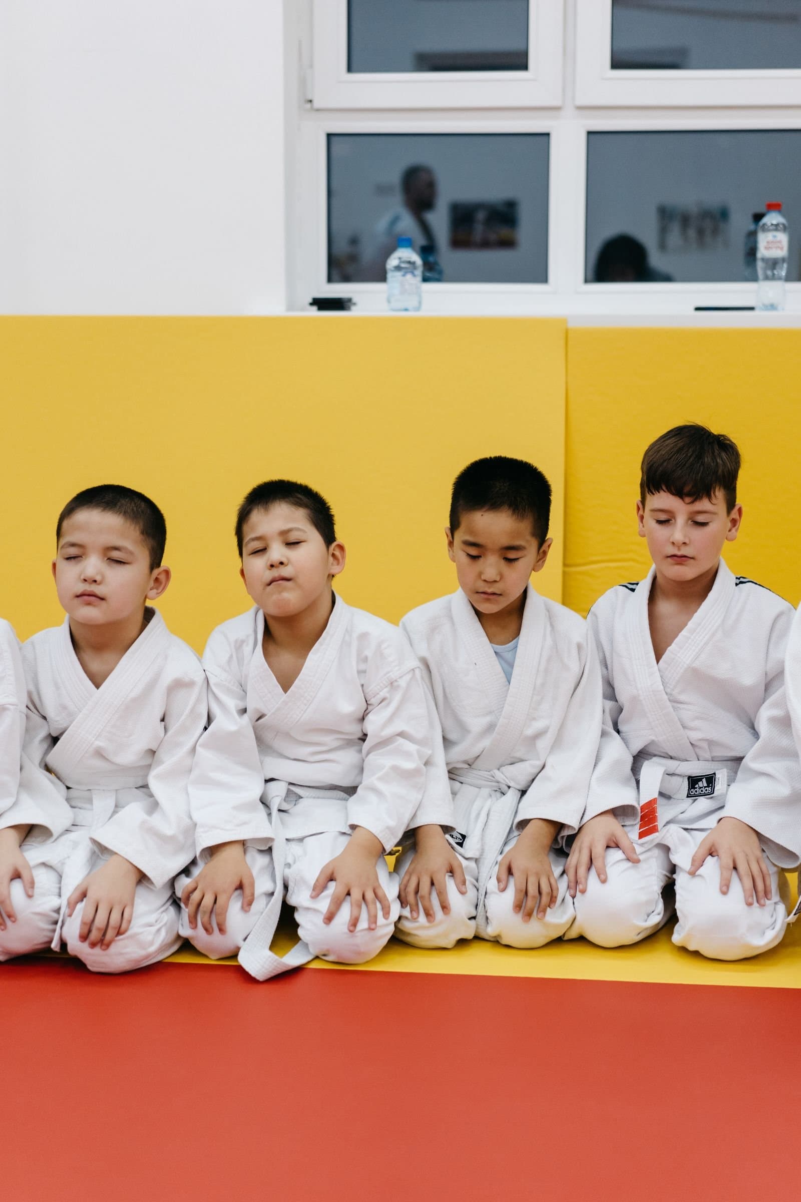 I can teach karate and self-defence to kids aged 6 to 14 — photo 2